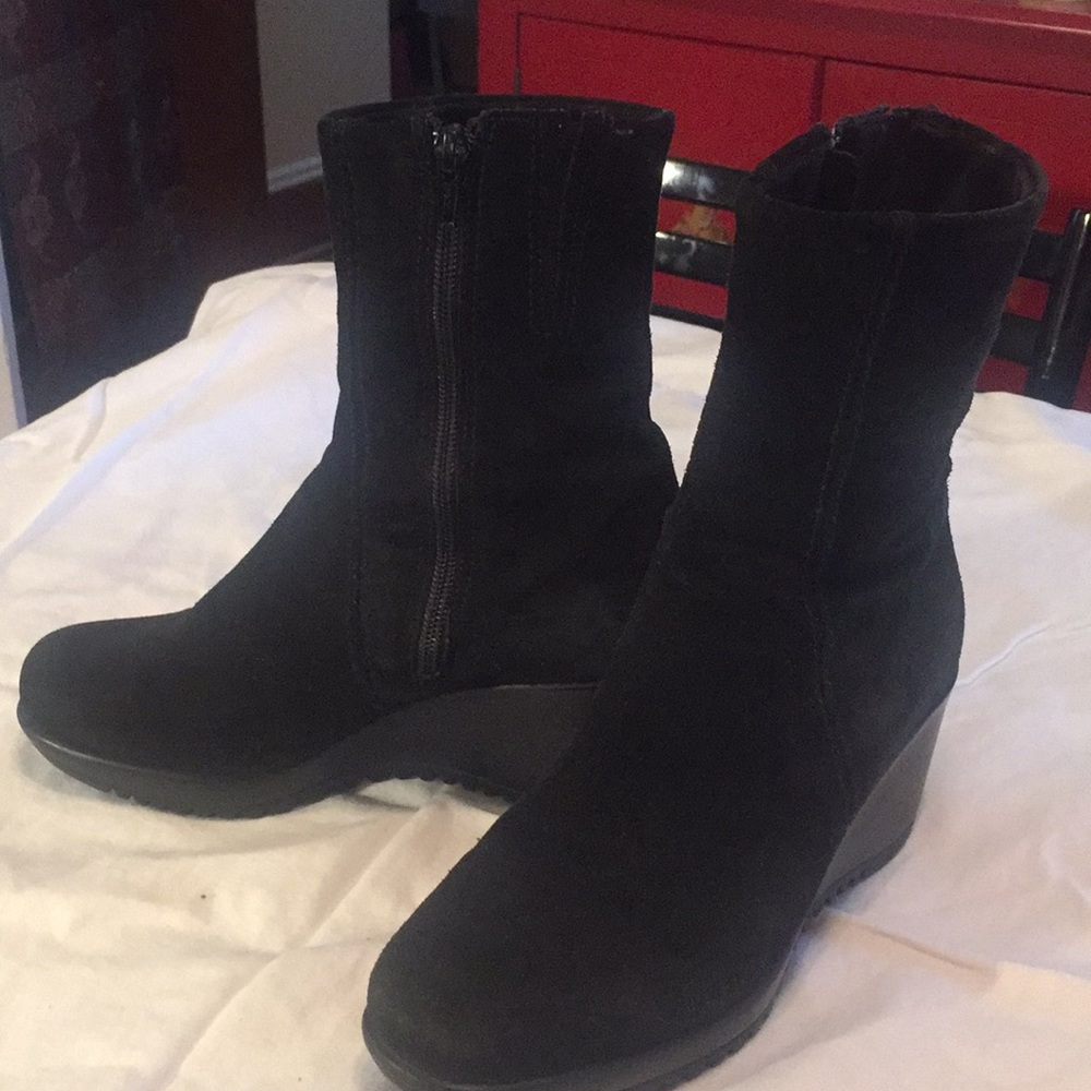 Black Swede Wedge Boots